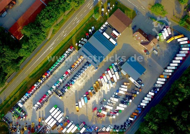 Dodávka s plachtovou bočnicou DAF LF 210 4x2 Pritsche+Plane, Ladebordwand 7,5 t.