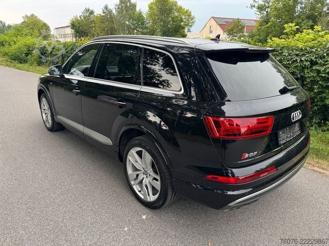 Pick-up AUDI SQ7 4.0 TDI quattro tiptronic