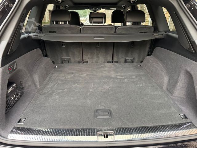 Pick-up AUDI SQ7 4.0 TDI quattro tiptronic