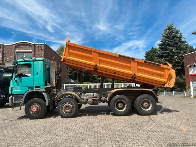 तीन तरफा डंप ट्रक MERCEDES-BENZ 4141 3Skipper mit Bordmatik 8x6
