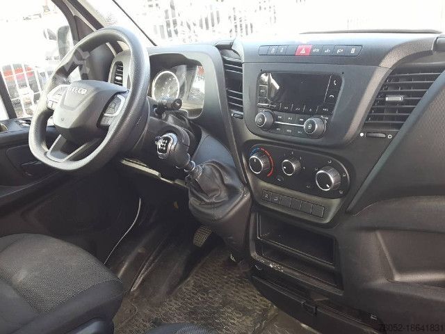 Furgoneta caja IVECO 35C14