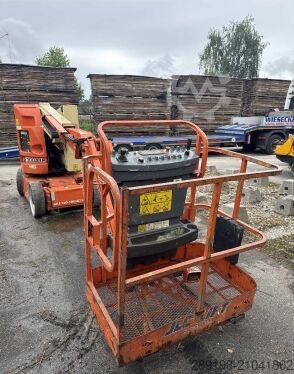 Leddet teleskopisk plattform JLG E300 AJP Elektro 11,14 m