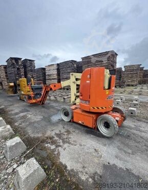 Leddet teleskopisk plattform JLG E300 AJP Elektro 11,14 m