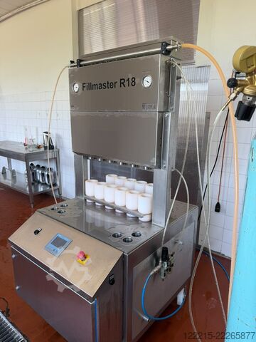 Werk II Fillmaster R18 Izobarický plniaci a uzatvárací stroj (2023) Werk II Isobaric Filler Capper