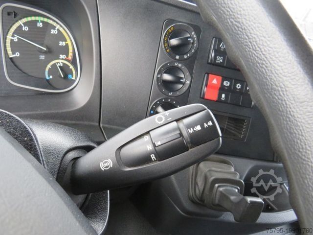 Камион платформа с брезент MERCEDES-BENZ Atego 1527 L Pritsche LBW