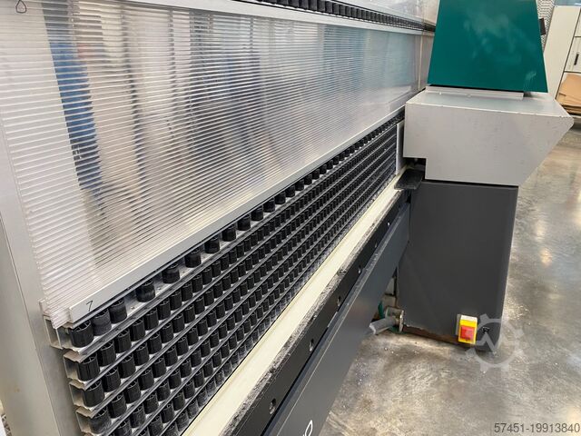 Machine de broyage du verre BOTTERO 810 BCS