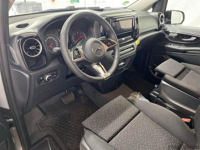 Minibus MERCEDES-BENZ Vito 119 Tourer PRO 4x4 lang DISTRON STANDHZ AHK