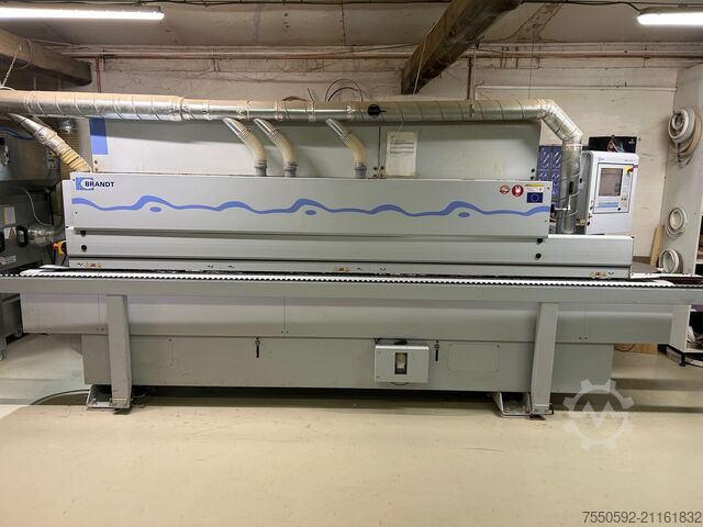 Stroj za lepljenje robnih trakov Brandt O KDF 530C