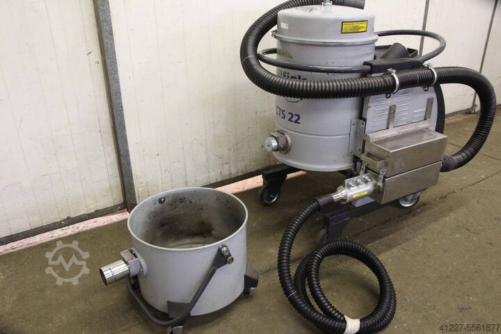 Industrial vacuum cleaners Nilfisk CTS22 H Z22