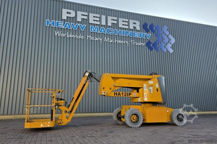 Шарнірно-телескопічна робоча платформа Haulotte HA12IP As-Is, Electric, 12m Working Height, 6.7m R