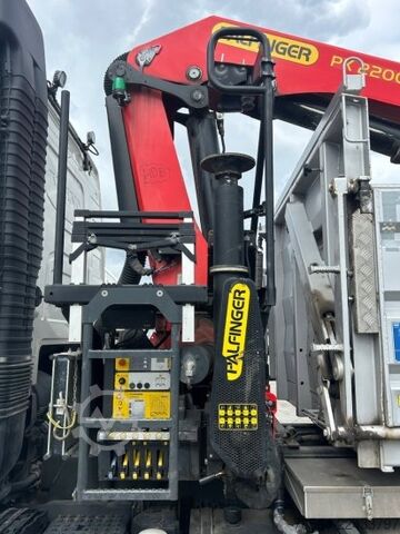 Tre-sidet tipbil VOLVO FH 500 3-SEITEN KIPPER MEILLER MIT PALFINGER PK22002EH, RETARDER