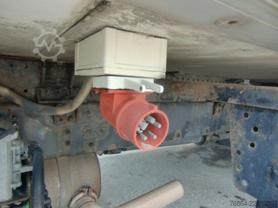 Kølebil VOLVO FL 280 KüHLKOFFER, AUTOMATIK, E6, MIT LBW, THERMO KING