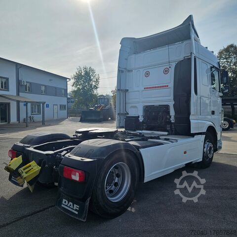 Tractor standard DAF XF 530 FT Space Cab