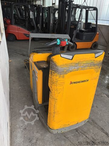 Elektrikli Paletli Transpaletler Jungheinrich ERE  120 FP Lithium 1600mm