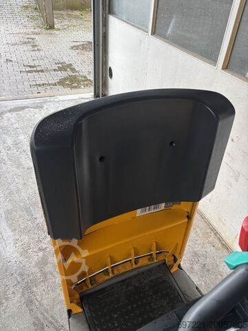 Elektrikli Paletli Transpaletler Jungheinrich ERE  120 FP Lithium 1600mm