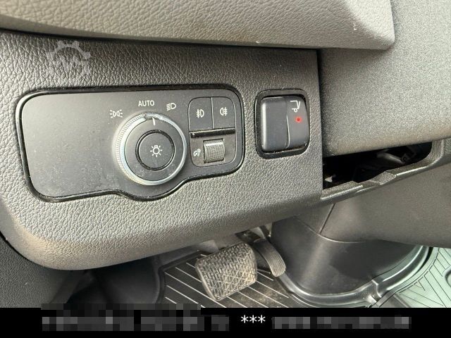 Sandučar MERCEDES-BENZ Sprinter 316 CDi MR Koffer LBW Klima Luftfeder.