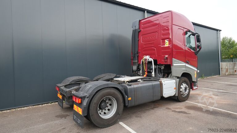 สารอันตราย Volvo FH 420 ADR tractor unit