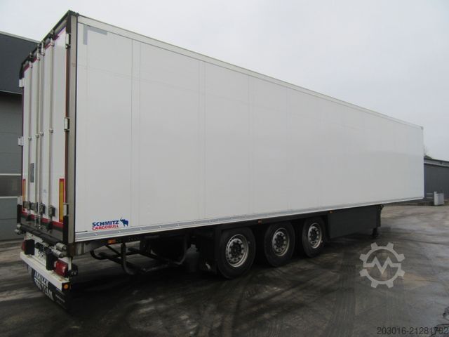 Hűtő félpótkocsi SCHMITZ CARGOBULL Tiefkühler Doppelstock Palettenkasten Achslift
