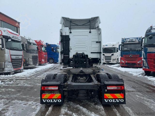 Волумен влекач VOLVO FH 460 * FLACHDACH * VOLUMEN * 1. HAND * TOP *