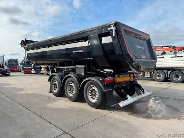 Kipper Auflieger SCHWARZMÜLLER SK * 2 X LIFTACHSE * HARDOX * SCHUBACHSE VON SAF