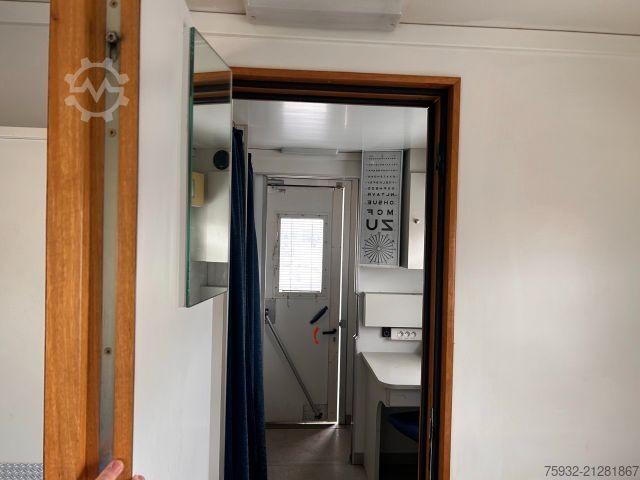 Box van MERCEDES-BENZ Atego 816 R - Koffer, Arztpraxis, Eventfahrzeug