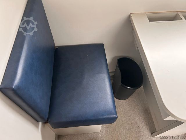 Box van MERCEDES-BENZ Atego 816 R - Koffer, Arztpraxis, Eventfahrzeug