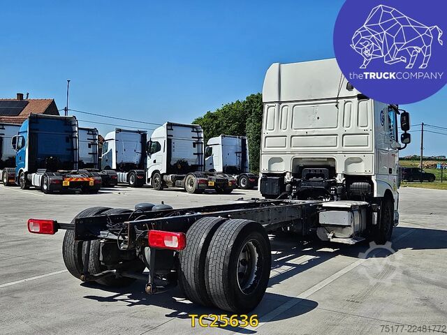 Chasis con cabina DAF XF 440