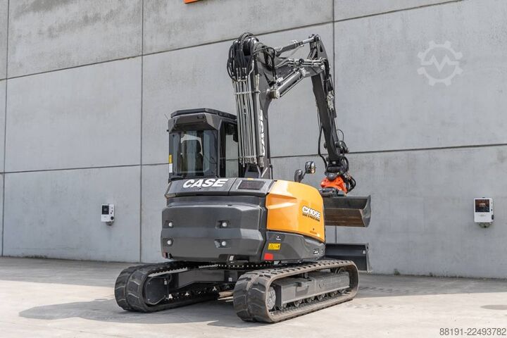 Midi excavator CASE CX 105 E