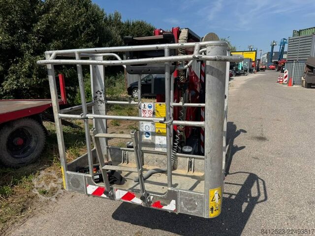 Liðskiptur sjónauki vinnupallur Hinowa Lightlift 15.70