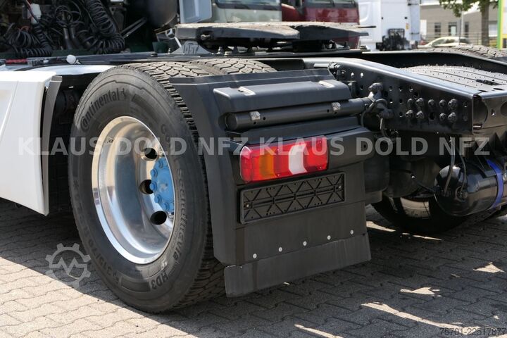 وحدة جرار قياسية MERCEDES-BENZ Actros 1851 GigaSpace Retarder XL-Tank Euro 6