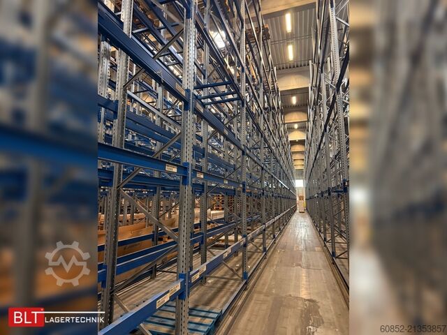 Estantería para cargas pesadas, estantería industrial, estantería de gran altura SSI Schäfer PR600 – 30,90 lfm, Höhe 4,9m Boden + 2 Ebenen | Fachlast bis 3500 kg