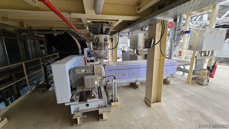 Extrusora de hilado Oerlikon Barmag 9E10 Spinning Extruder – BBE P13000