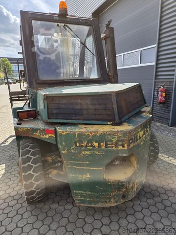 Viličar Caterpillar V130, 6000kg Hefcapaciteit, Perkins 4cil