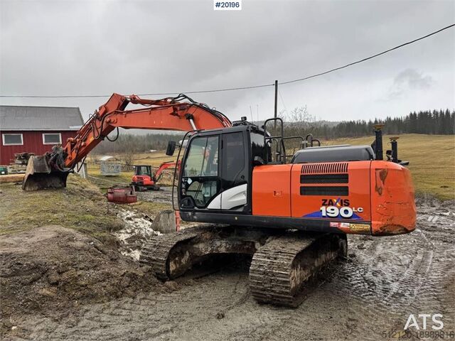 Ekskavator perayap Hitachi ZX190LC-6 Tracked excavator w/ 2 buckets, tilt and