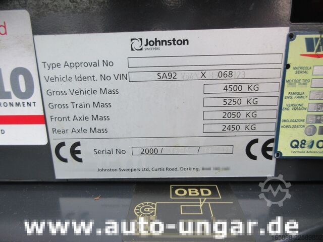 Gatusopmaskin Johnston CN 201 Kleinkehrmaschine Euro 6 Diesel