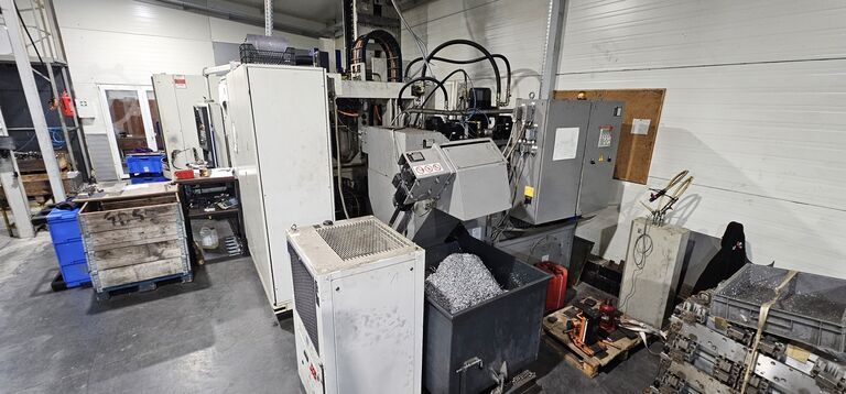 Horizontal-Bearbeitungszentrum Heller MC 16