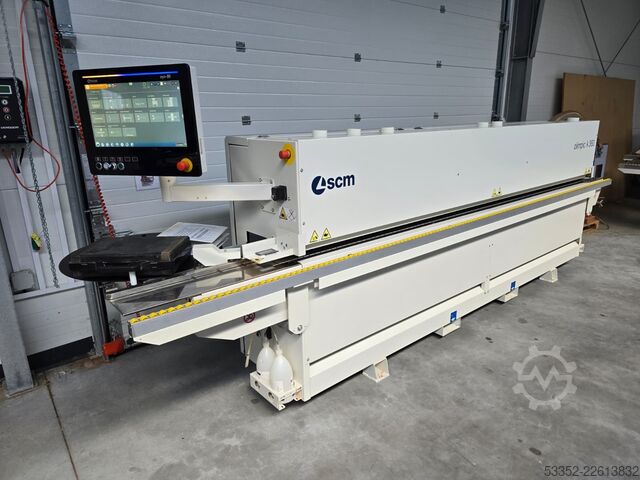 Makinë për veshjen e buzës SCM K360 HP