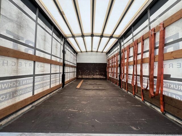 Curtain sider van IVECO Daily 70-210 Hi-Matic XXL Maxi Pritsche*1.Hand*