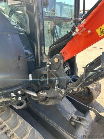 Mini excavator Kubota U50-5 (6970)