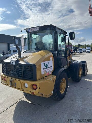 Loader CAT 906 (9145)