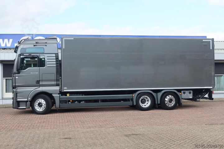 Valise MAN TGX 26.500 6x2 Bak + Klep 3000 KG, FULL AIR SUS...