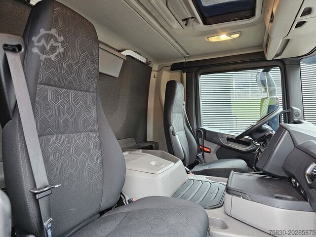 Valiză Scania P250 4x2 / FRIGO / KUHL / LBW