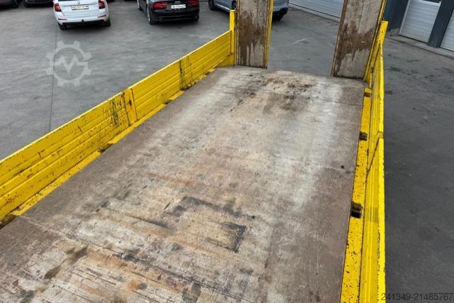 Reboque com plataforma rebaixada  BLOMENRÖHR | 688/1800 13.6 T Nutzlast