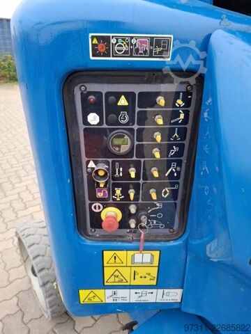 Plataforma de trabajo telescópica articulada JLG E400AJPN