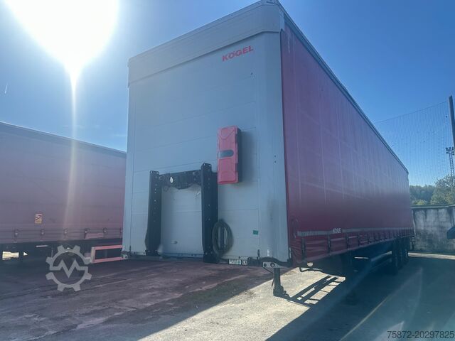 Semi-trailer terbuka dengan terpal Kögel ELEVACION MULTI PUNTO EJES SAF  DISCO