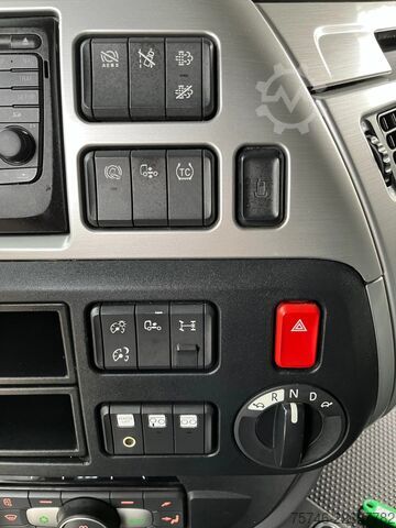  DAF XF 530 SSC 6x2/4*MEGA*Intarder*Voll*E6D