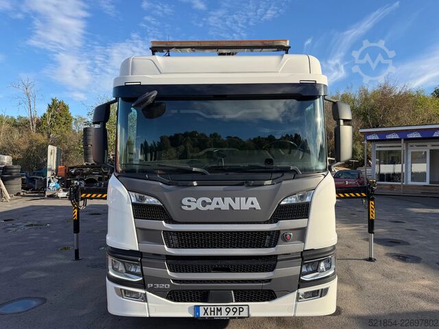 Lastplattform Scania P320 Flatbed-truck + HIAB X-HiPro 162 E4, 2019