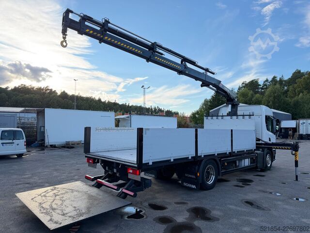 Lastplattform Scania P320 Flatbed-truck + HIAB X-HiPro 162 E4, 2019