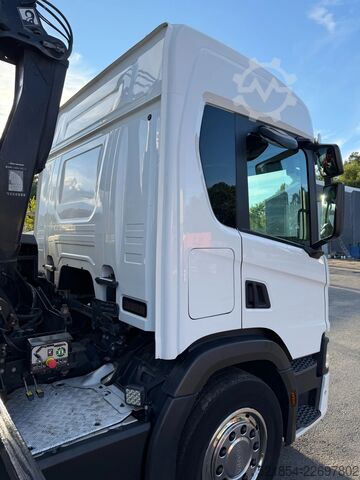 Lastplattform Scania P320 Flatbed-truck + HIAB X-HiPro 162 E4, 2019