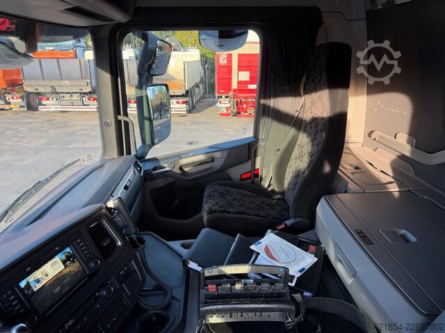 Lasteplattform Scania P320 Flatbed-truck + HIAB X-HiPro 162 E4, 2019